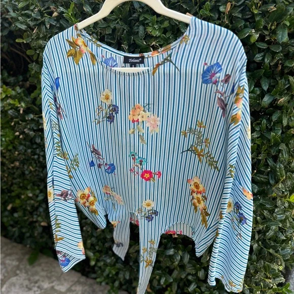 Tolani - Blue & White Stripe Shirt w/ Flowers - Size S - Picture 2 of 4